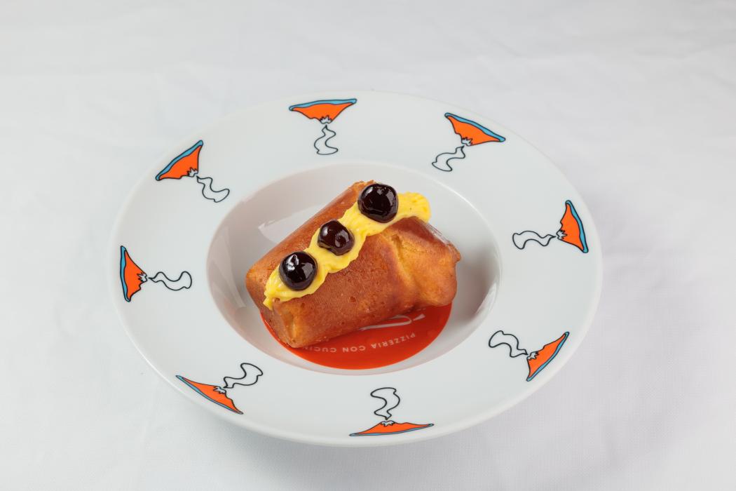 BABA CON CREMA PASTICCERA E AMARENA